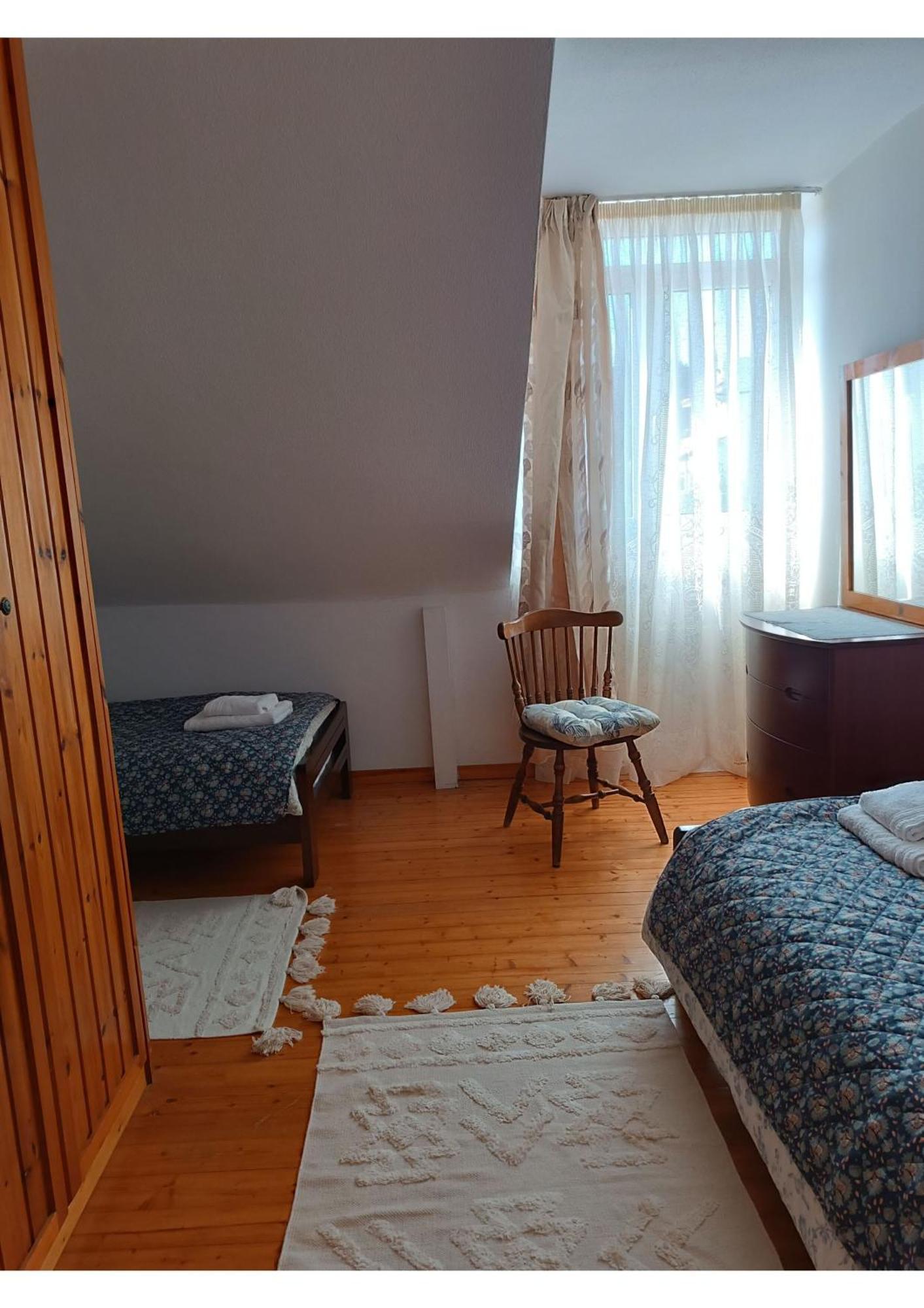 Three Artists Cottage Πόρτο Ράφτη Εξωτερικό φωτογραφία